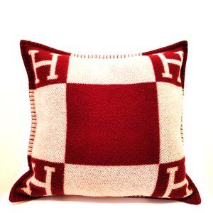 Hermes Avallon Pillow